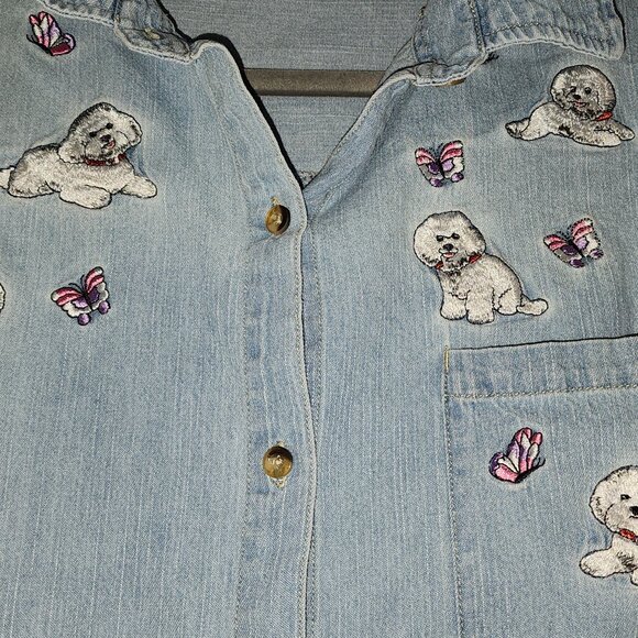 Bichon Frise Dog Breed Embroidered Denim Shirt Size XL Fits Like a Large - Picture 2 of 7